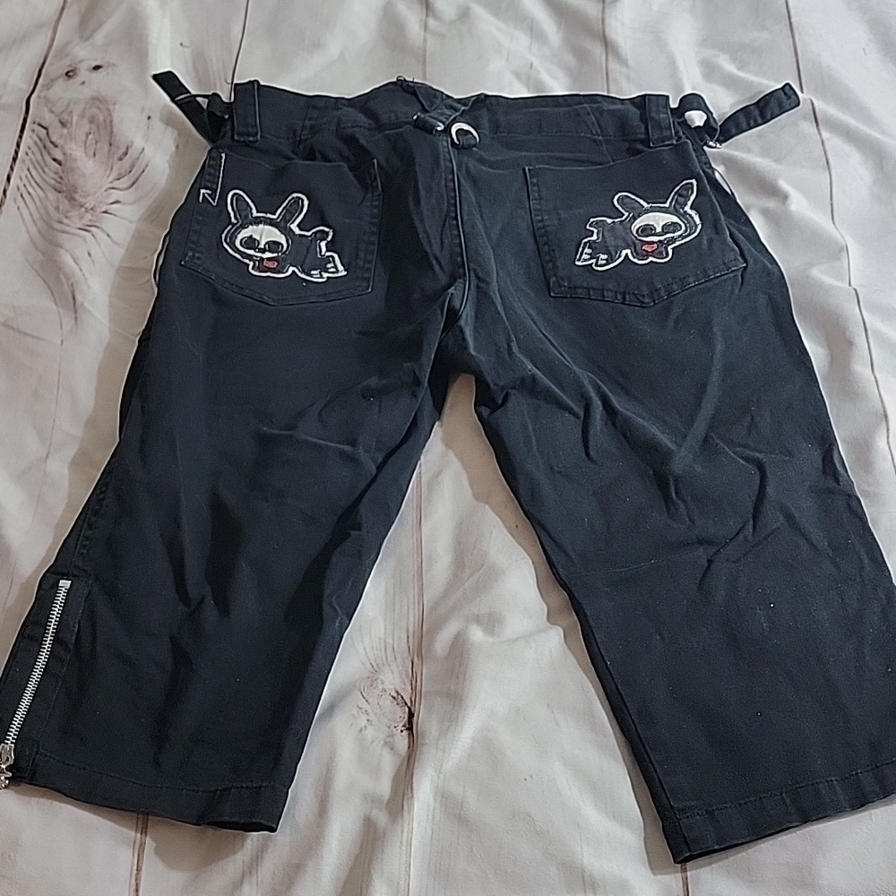 Skelanimals By Tripp NYC Mall Goth Black Knee Length Pants Shorts size 15 - Picture 11 of 13